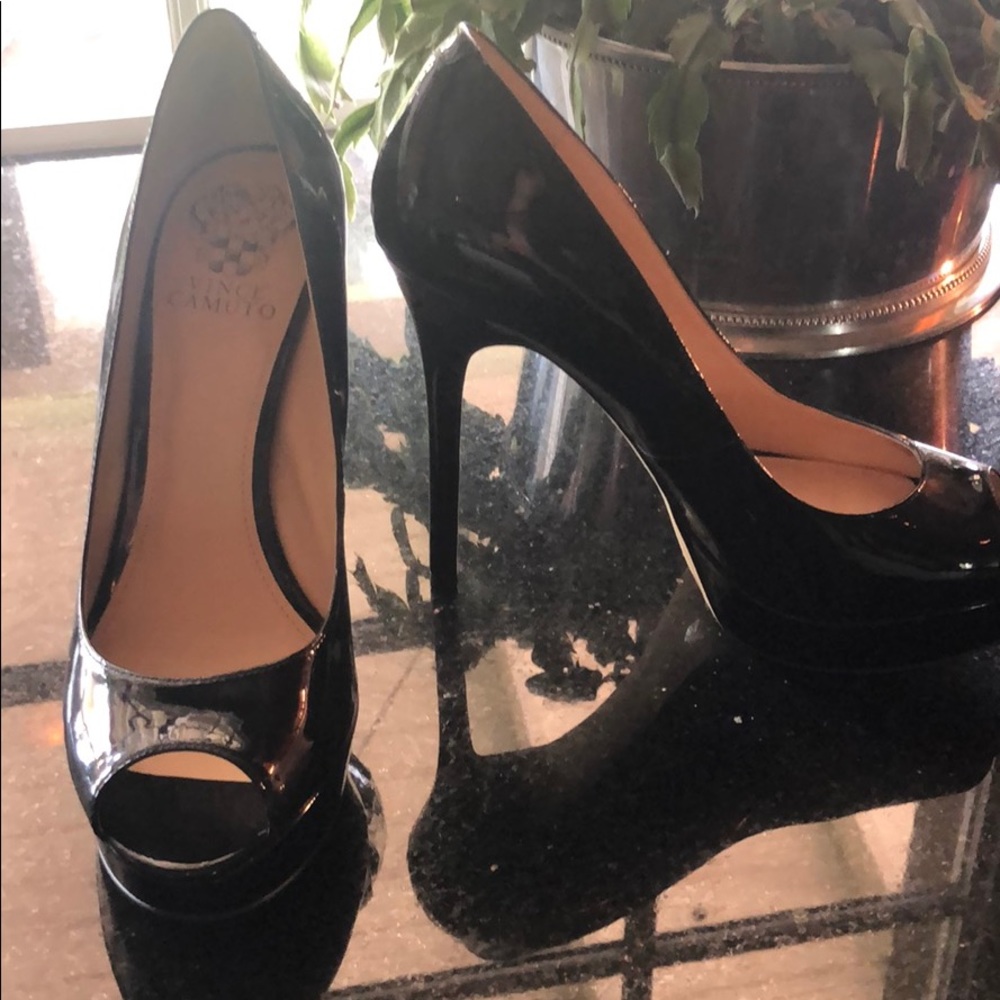 Vince Camuto Black Patent heels